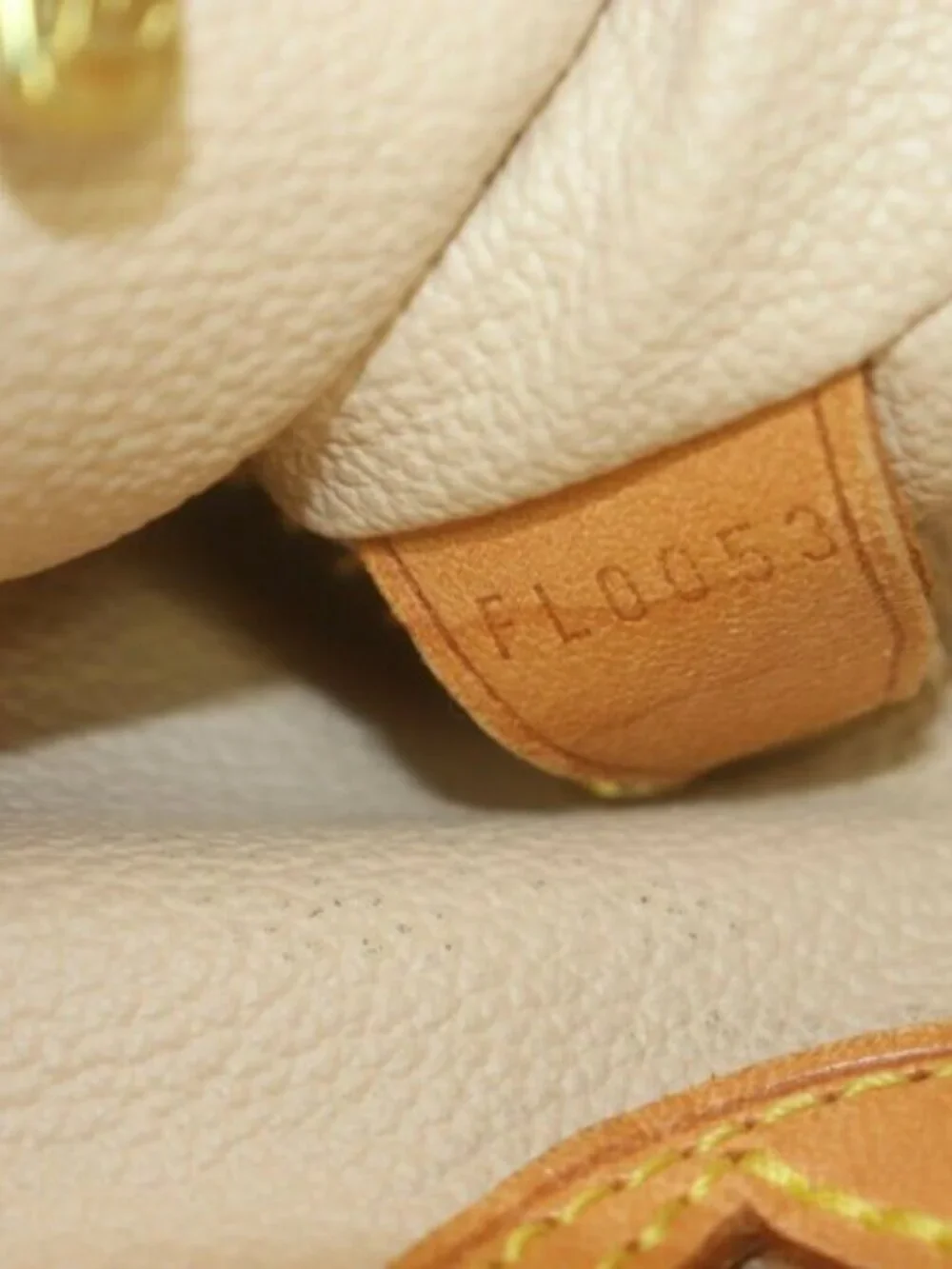 Louis Vuitton Bucket Bag Monogram Canvas GM